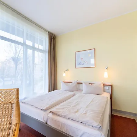 Apartment Mirow, *
